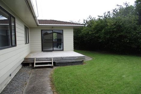 Photo of property in 12 Tiller Close, Kelvin Grove, Palmerston North, 4414