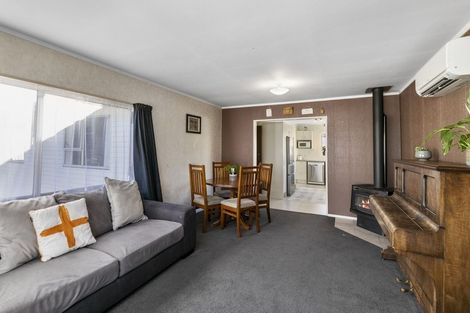 Photo of property in 15 Stockdale Street, Wainuiomata, Lower Hutt, 5014