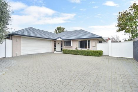 Photo of property in 16 Pepperwood Place, Shirley, Christchurch, 8061