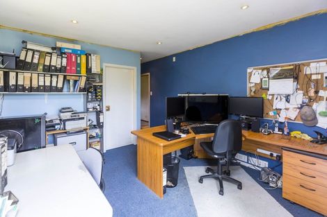 Photo of property in 46a Whitemans Road, Silverstream, Upper Hutt, 5019