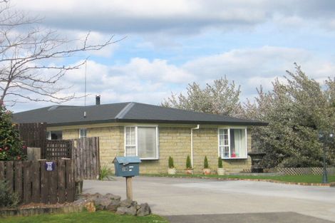 Photo of property in 27 Hodgkins Street, Pukehangi, Rotorua, 3015