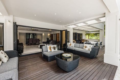 Photo of property in 481 Paremoremo Road, Paremoremo, Auckland, 0632