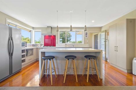 Photo of property in 6 Ilfracombe Place, Burnside, Christchurch, 8053