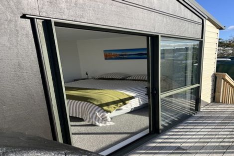 Photo of property in 46 Surf Road, Stanmore Bay, Whangaparaoa, 0932