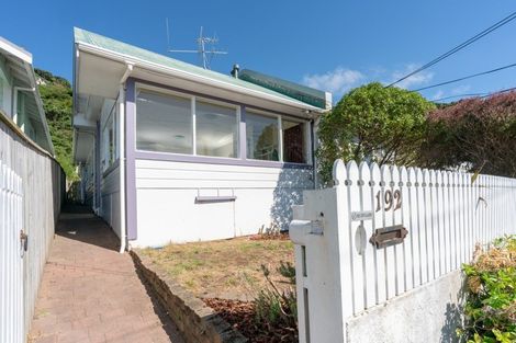 Photo of property in 192 Sutherland Road, Lyall Bay, Wellington, 6022