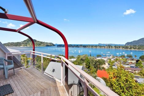Photo of property in 19 Pine Grove, Tairua, 3508