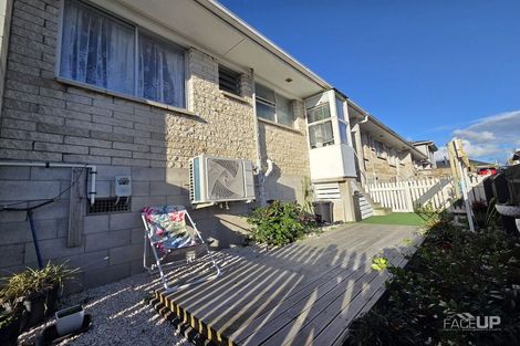 Photo of property in 2/67 Coronation Road, Papatoetoe, Auckland, 2025