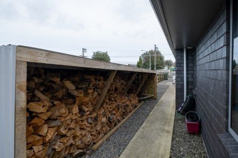 Photo of property in 8 Cordelia Street, Stratford, 4332