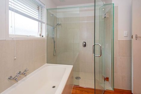 Photo of property in 34 Browns Avenue, Pakuranga, Auckland, 2010