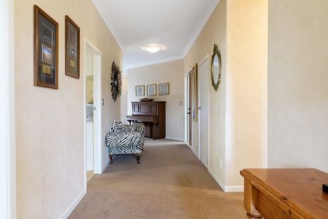 Photo of property in 19 Sherwood Street, Otumoetai, Tauranga, 3110