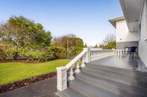 Photo of property in 289 High Street, Eltham, 4322