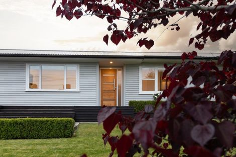 Photo of property in 22 Te Anau Place, Glenview, Hamilton, 3206