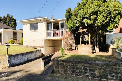 Photo of property in 16 Tuakau Road, Pukekohe, 2120