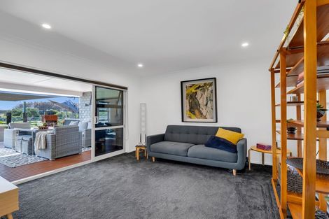 Photo of property in 3 Carex Grove, Foxton Beach, Foxton, 4815