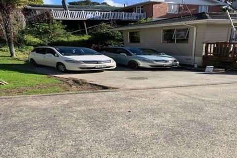 Photo of property in 10 Dakota Avenue, Beach Haven, Auckland, 0626