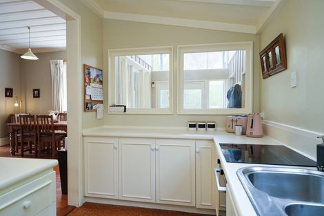 Photo of property in 69 Hunt Street, Andersons Bay, Dunedin, 9013