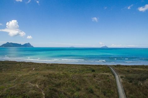 Photo of property in 111 Bream Bay Drive, Ruakaka, 0116