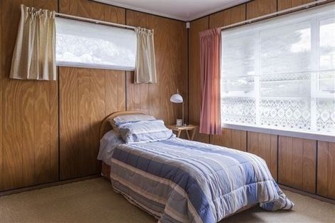 Photo of property in 28 Fleming Street, Manurewa East, Auckland, 2102