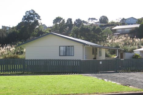 Photo of property in 6 Ngaio Street, Onerahi, Whangarei, 0110