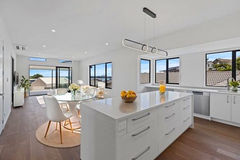 Photo of property in 10 Winspear Place, Omokoroa, 3114