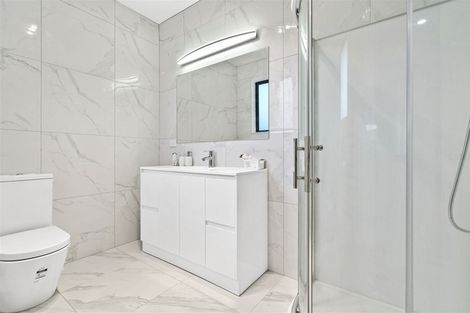 Photo of property in 14 Parton Road, Pukekohe, 2120