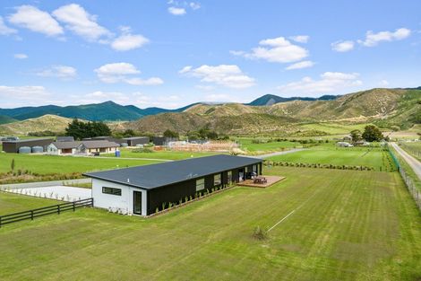 Photo of property in Koromiko Airpark, 102 Hawker Lane, Koromiko, Blenheim, 7273