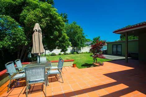 Photo of property in 6 Carnarvon Street, Gisborne, 4010