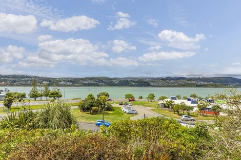 Photo of property in 12a Kahutea Terrace, Titahi Bay, Porirua, 5022