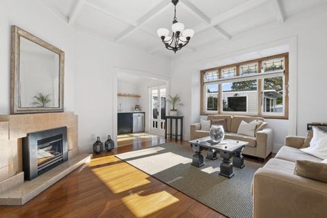 Photo of property in 7 Bruce Street, Northcote Point, Auckland, 0627