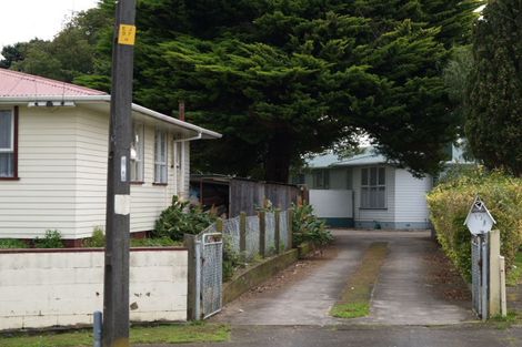 Photo of property in 14 Moffitt Place, Mangere East, Auckland, 2024