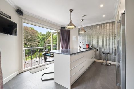 Photo of property in 19 Cremorne Avenue, Hokowhitu, Palmerston North, 4410