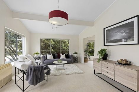 Photo of property in 12 Florio Terrace, Tawa, Wellington, 5028