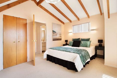 Photo of property in 3/73 Vintage Drive, Henderson, Auckland, 0612