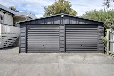 Photo of property in 12 Farndon Road, Clive, 4102