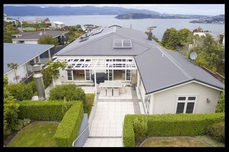 Photo of property in 82 Jubilee Road, Khandallah, Wellington, 6035