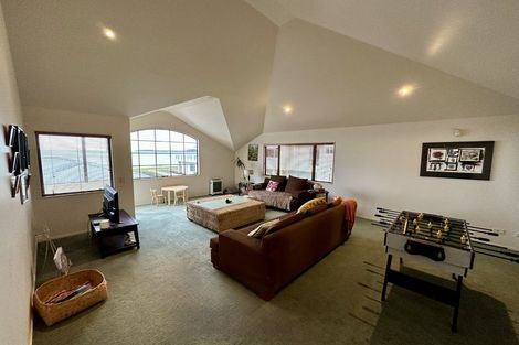 Photo of property in 7c Arkles Strand, Arkles Bay, Whangaparaoa, 0932