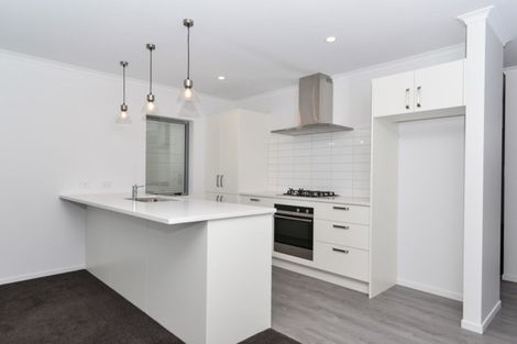 Photo of property in 4/56 Sandwich Road, Saint Andrews, Hamilton, 3200