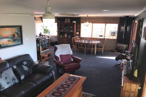 Photo of property in 1/24 Kiddle Drive, Hilltop, Taupo, 3330