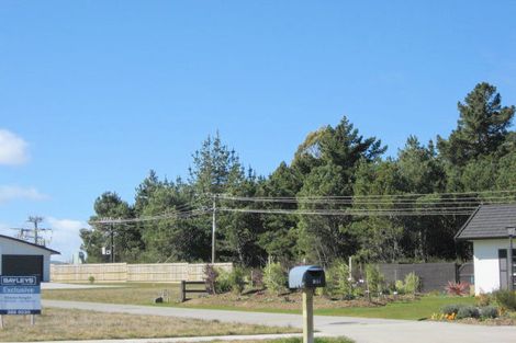 Photo of property in 207 Parekaawa Drive, Motuoapa, 3382