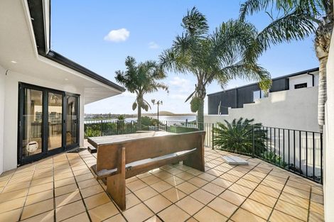 Photo of property in 38 Venus Place, Half Moon Bay, Auckland, 2012