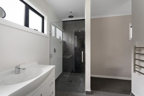 Photo of property in 14 Duncans Way, Otaki Beach, Otaki, 5512