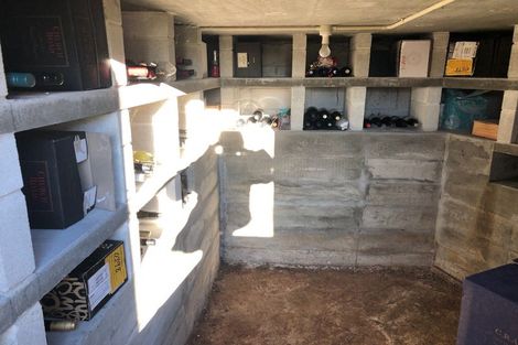 Photo of property in 124 Puketitiri Road, Poraiti, Napier, 4182