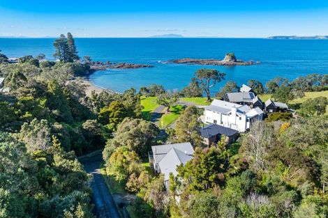 Photo of property in 1 Spray Crescent, Leigh, 0985