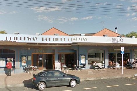 Photo of property in 14a Glade Place, Birkenhead, Auckland, 0626