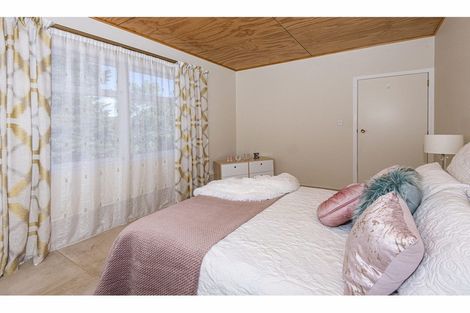 Photo of property in 127 Riverside Drive, Parahaki, Whangarei, 0112
