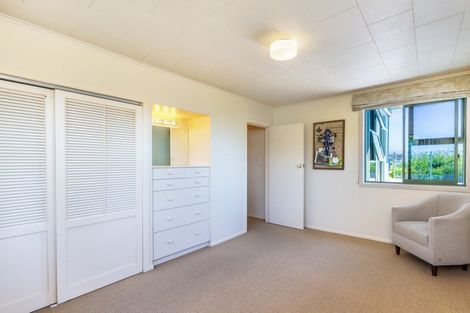 Photo of property in 61 Kurupae Road, Hilltop, Taupo, 3330
