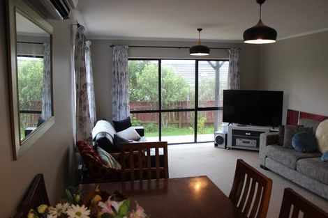 Photo of property in 94 Arawhata Street, Ranui, Porirua, 5024