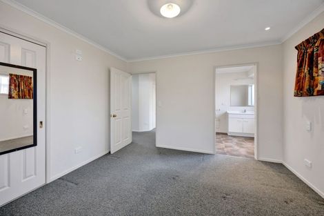 Photo of property in 40 Cutfield Street, Inglewood, 4330