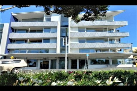 Photo of property in 401/15 Rawene Road, Birkenhead, Auckland, 0626