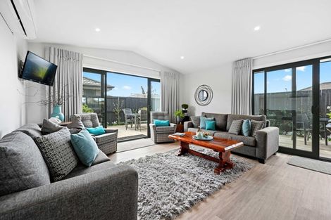 Photo of property in 63 Ladeira Place, Fitzroy, Hamilton, 3206